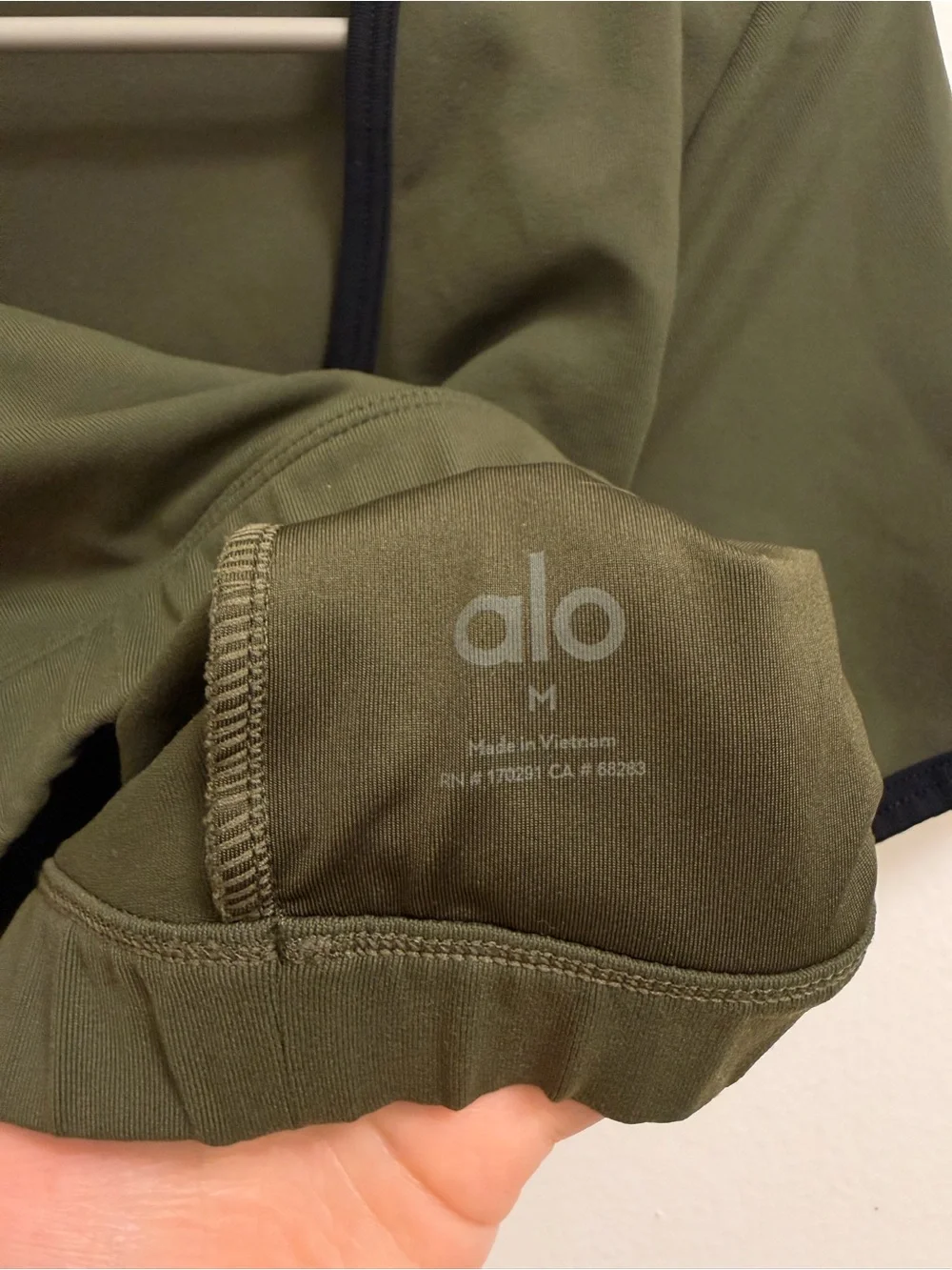 ALO Olive Green V-Neck Cropped Top